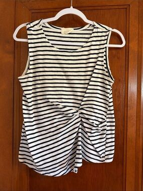 Striped Twist-Front Sleeveless Tank Top - Black & White